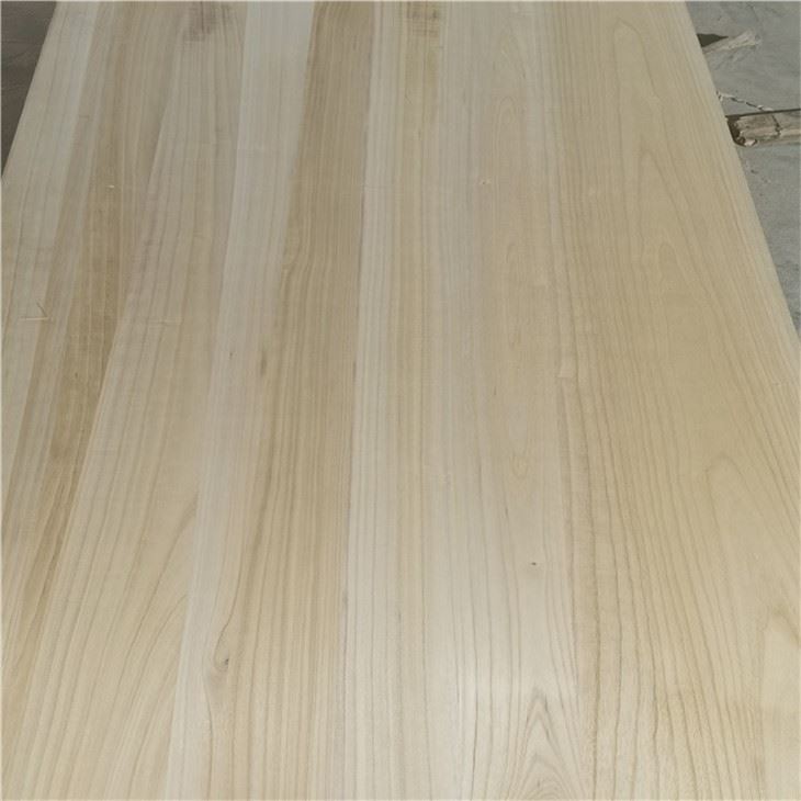 Cov laug xyuas Paulownia