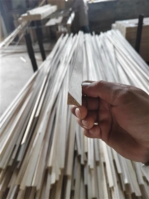 Architectural Wood Strips (Stripe Vaj Huam Sib Luag): Kev siv, khoom siv, thi...